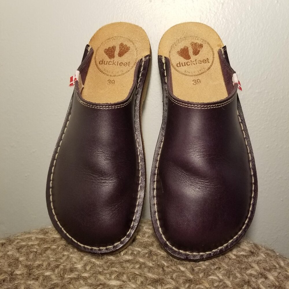 Duckfeet Blavand Shoes size 39 in Plum